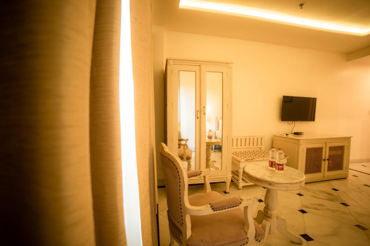 เดอะ เกห์ลูร์ Hotel อุเดเปอร์ ภายนอก รูปภาพ